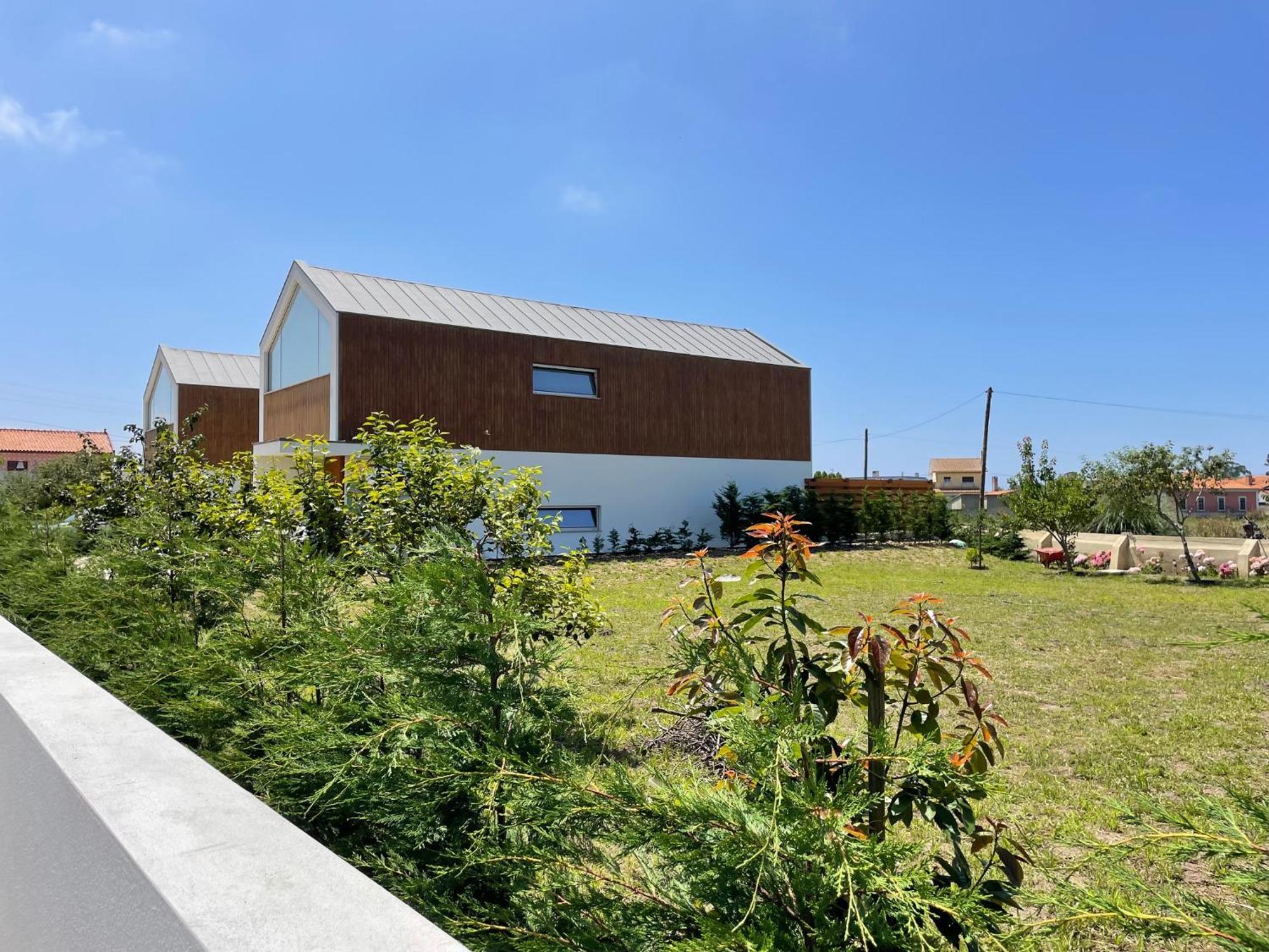 הוילה Murtosa Modern Barn House In Countryside מראה חיצוני תמונה